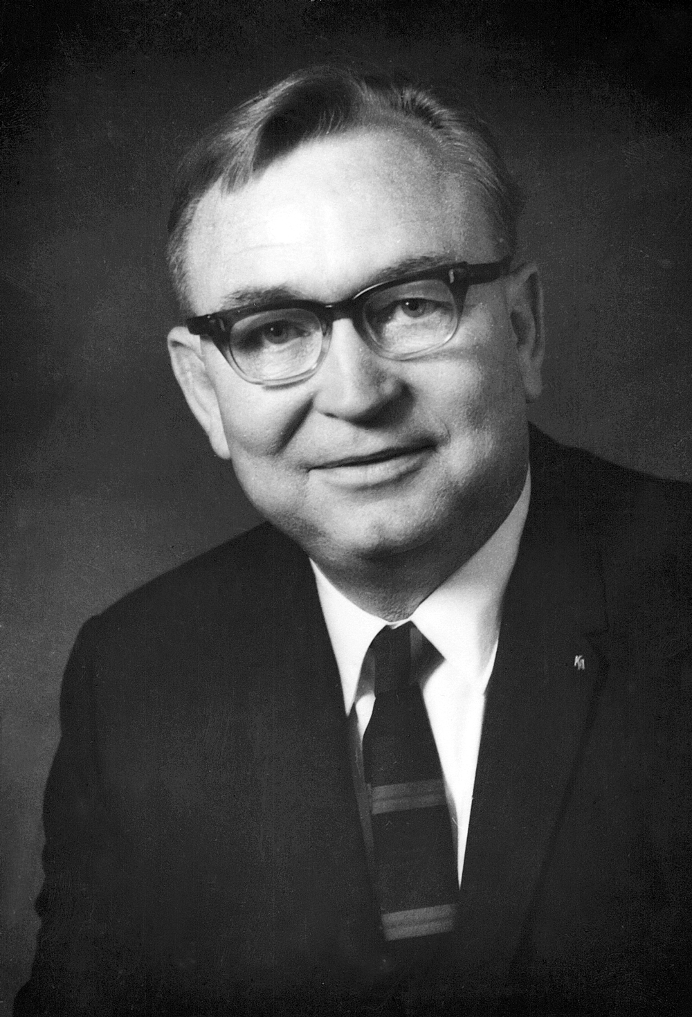 Giles Jared Patterson, Jr. was born in Chester , South Carolina , in 1913, and he was an active KA since his initiation by Alpha Alpha Chapter in 1934. - Giles-Patterson